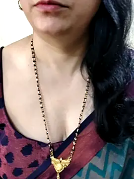 Yazhini-Cam webcam