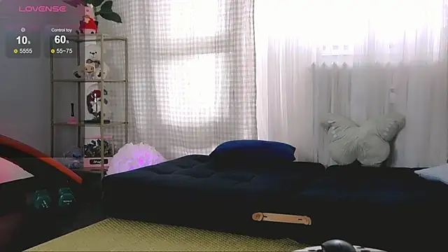SarahRaynex webcam