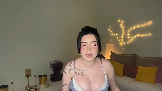 mistress_of_hearts webcam