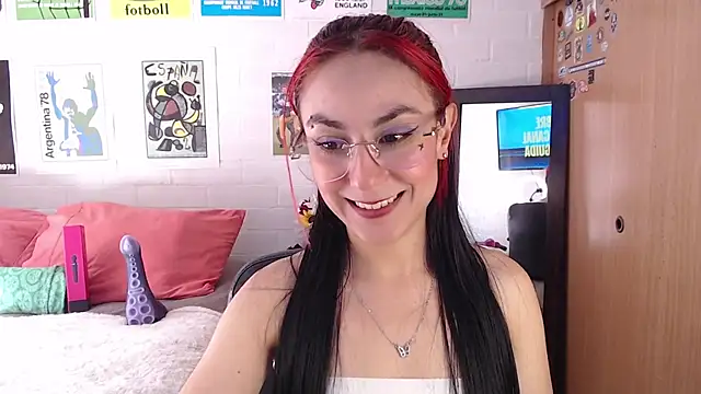 Amy66 webcam