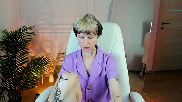 Senpai_Sins webcam
