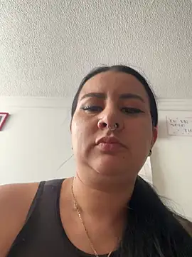 Abril_Luv webcam