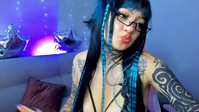 Dianne_Golden webcam