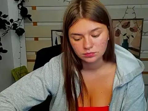Josephine_Kiss webcam