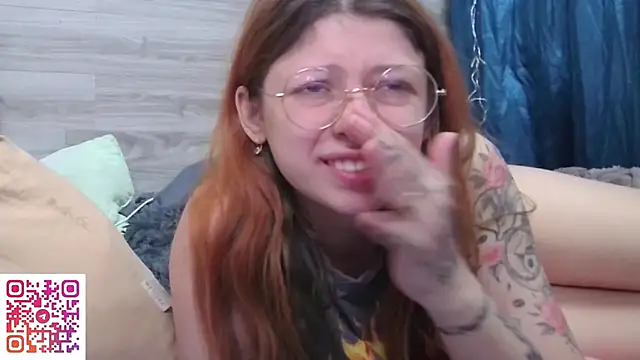 Lina_Kitty webcam