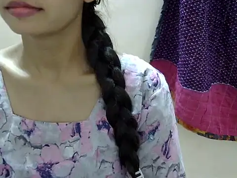 Kulsum_S webcam