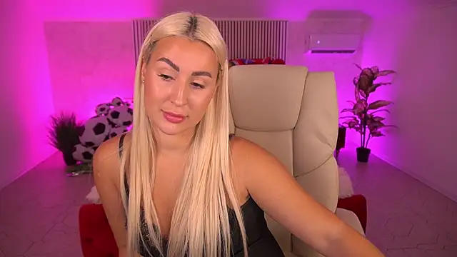 LiaBrazzerr webcam