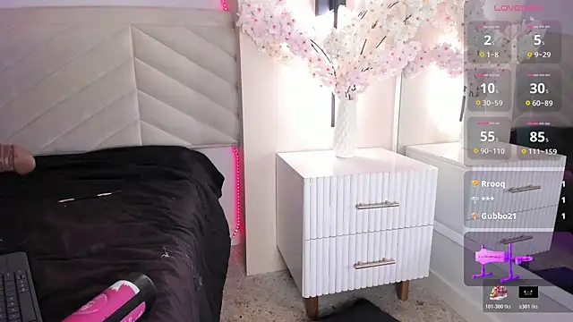 Bella_Williiams webcam