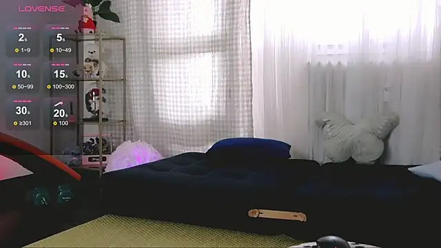 SarahRaynex webcam