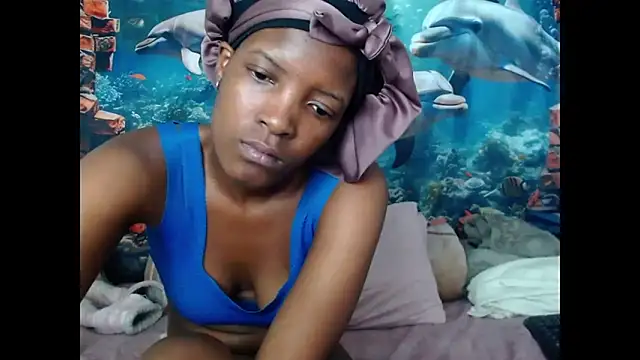 AfricanBarbiee69 webcam