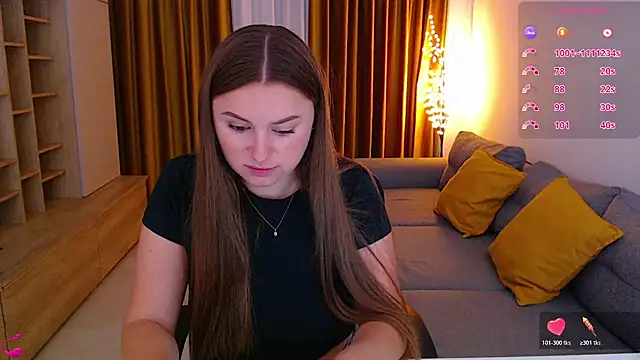 mia_bloomy webcam