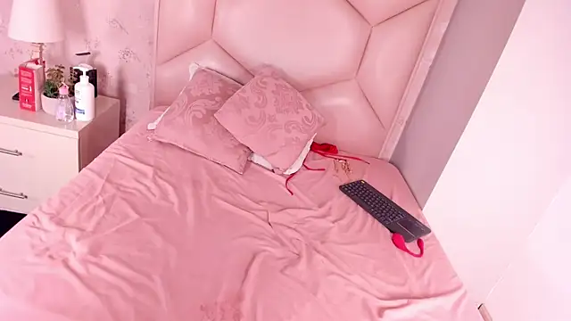 Nasly_Moore webcam