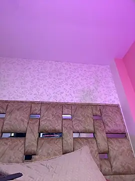 sophia_pink17 webcam
