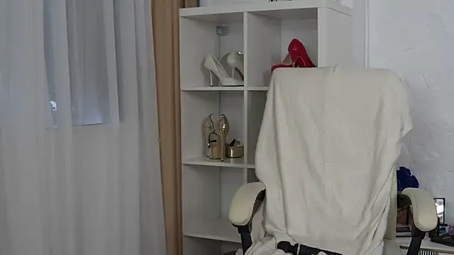 TiffanyMaze webcam