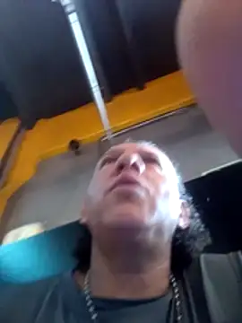 will1980 live cam on StripChat