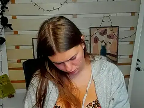 Josephine_Kiss webcam