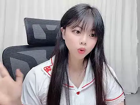 Xiaoxue689 webcam