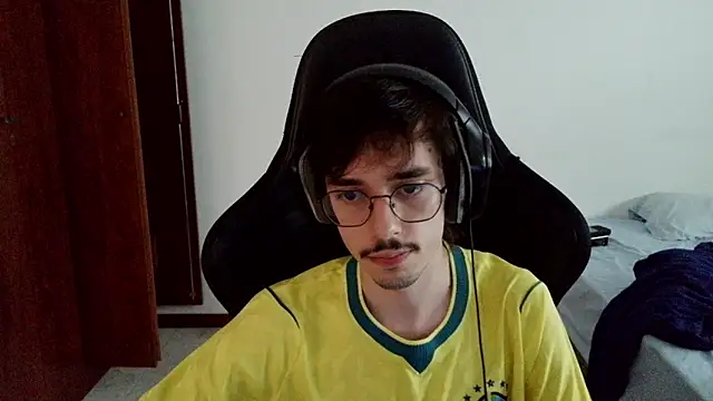 gabrielNovin17cm webcam