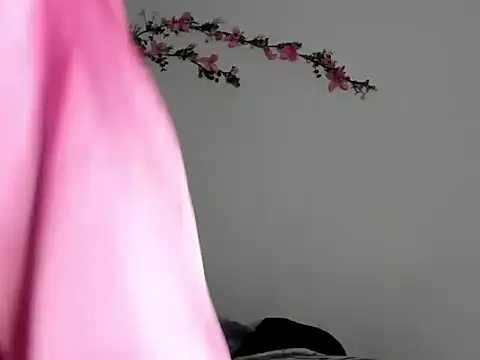 Conie_Squirtt webcam
