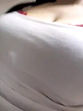 hazal81 webcam
