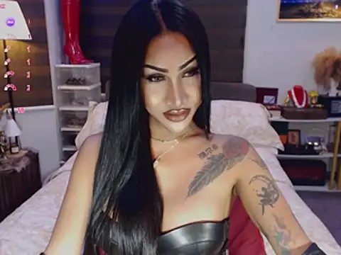 Model: SeductiveVictoria