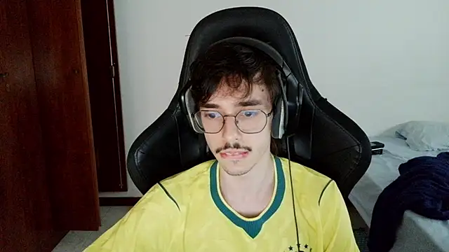gabrielNovin17cm webcam
