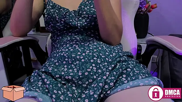 ana_gadot webcam