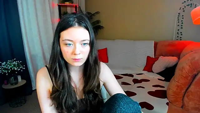 AlluringLookk webcam