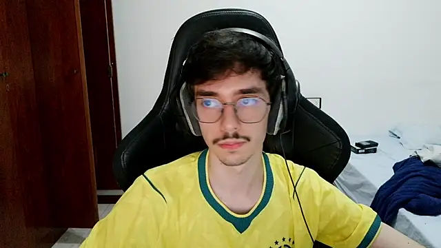 gabrielNovin17cm webcam