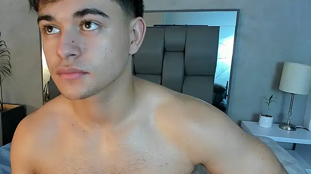 Charlie___Musk webcam