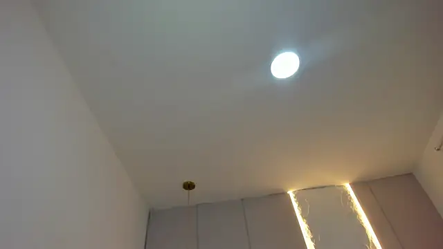 kira_relish - Kira_relish's free webcam - UK Sex Cams