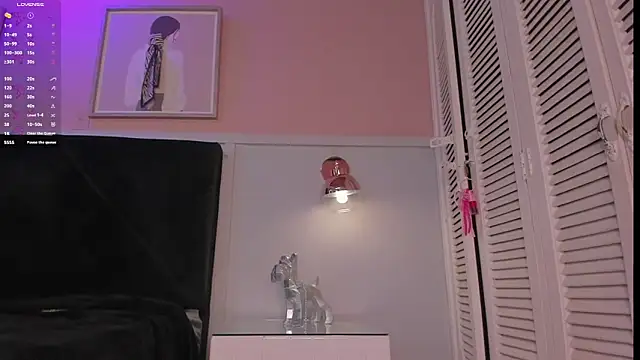 elodie_walker webcam