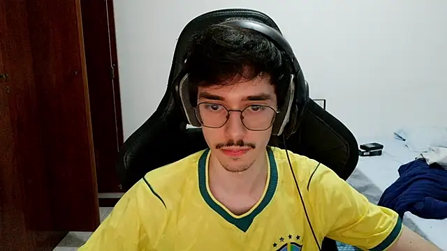 gabrielNovin17cm webcam