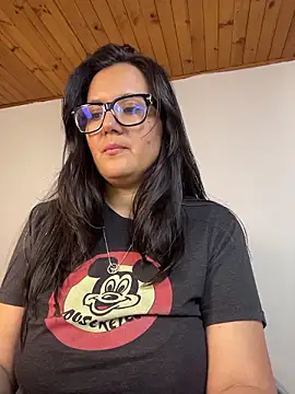 SWEETLILY18 webcam