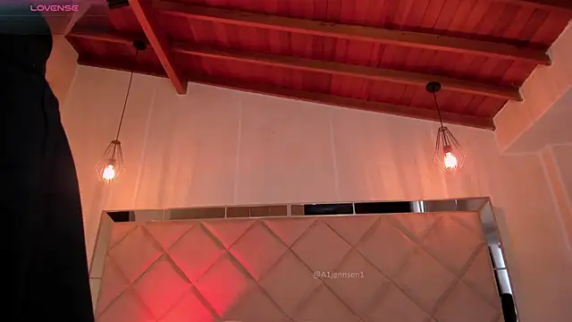 AllyJensen webcam