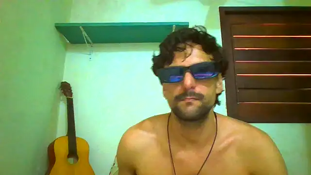 buenocouple webcam