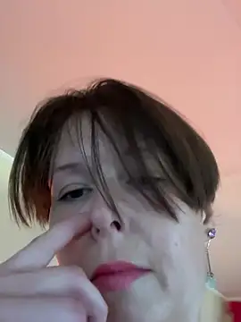 CUMFOREVERY1nTitTiES2 webcam