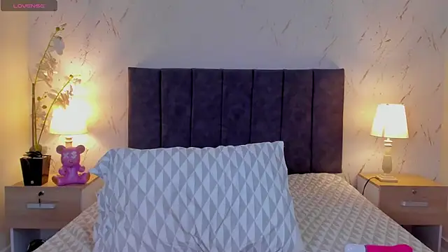 Emilly_Beaumont webcam