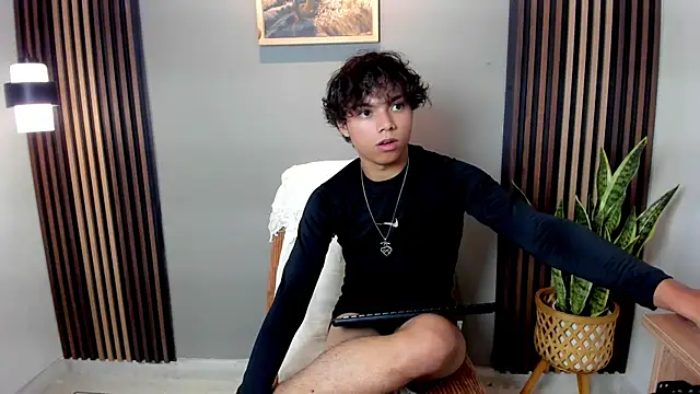 Honeymoon_sariel webcam