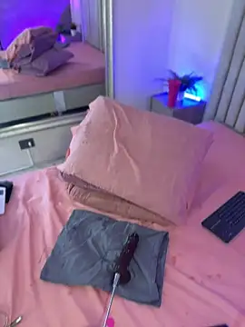 Keirahartz webcam
