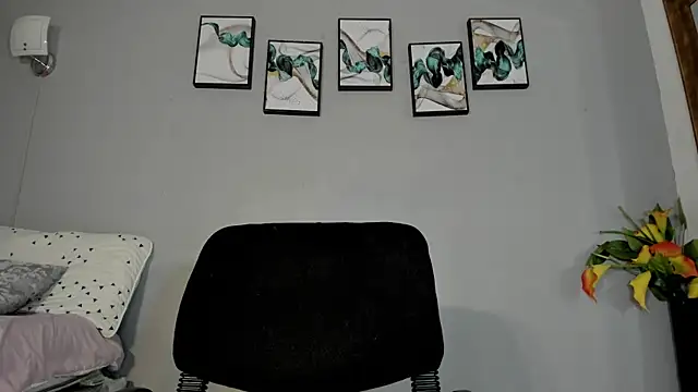 SophieW1 webcam
