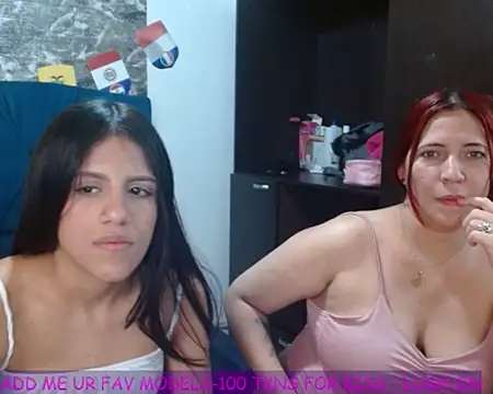 LITTLEKITTY19 webcam