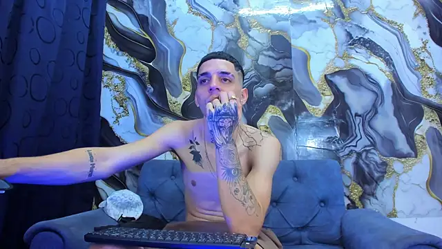 boy_max_latin webcam
