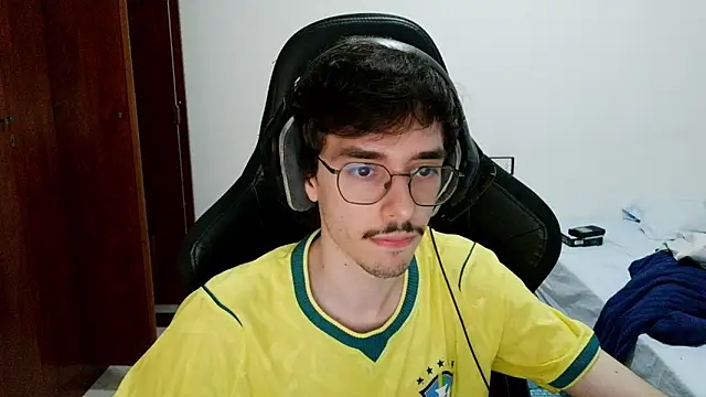 gabrielNovin17cm webcam