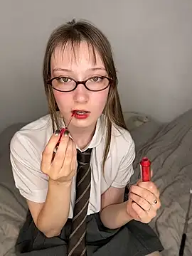 Strawberry_Senpai webcam