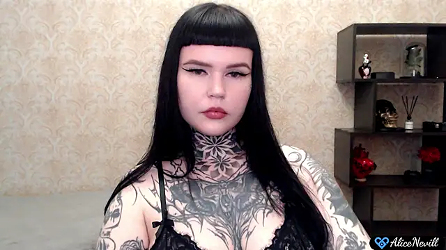 alicenevill - Alicenevill's free webcam - UK Sex Cams