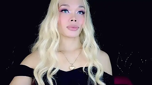 YOURHOT_STUFF webcam