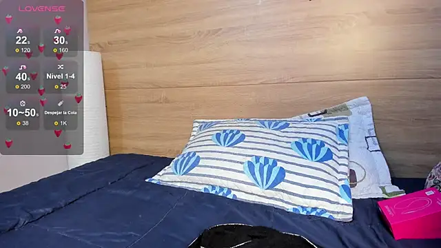 madelaine_blosson webcam