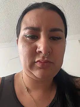 Abril_Luv webcam