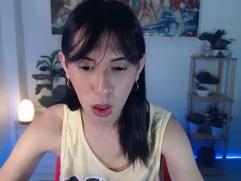 Yourplay1ngdoll webcam